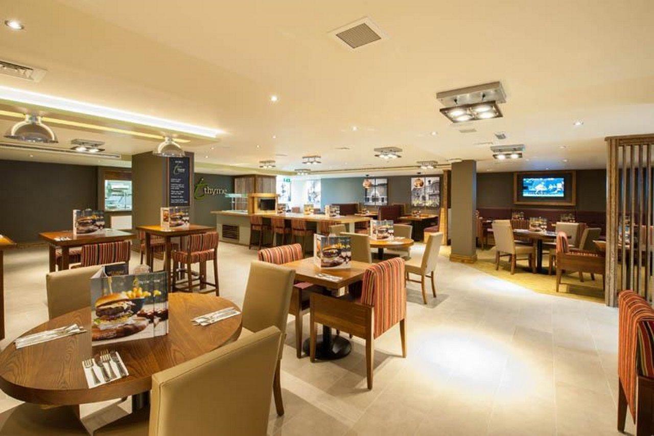 Premier Inn London Hendon - The Hyde Exterior photo